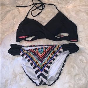 Victoria’s Secret Pink L bikini